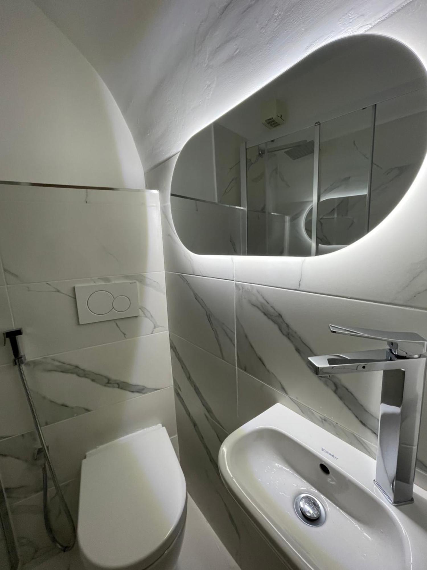 Il Serafino Holiday Suites Bari Exteriör bild