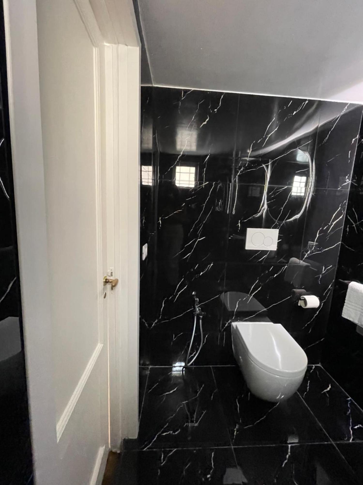 Il Serafino Holiday Suites Bari Exteriör bild